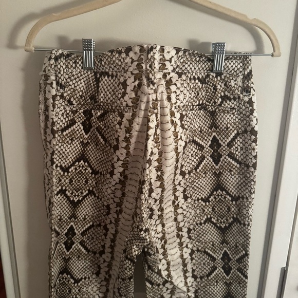 J CREW Kickout crop pant in snakeskin - Picture 7 of 8